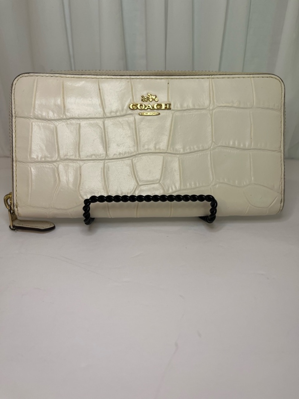 COACH Cream Croc-Embossed Zip Around Wallet with Gold Logo